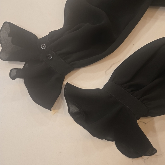 Vintage 1980s Ruffled V-Neck Romantic Black Blouse Top Size 14 - Picture 6 of 7